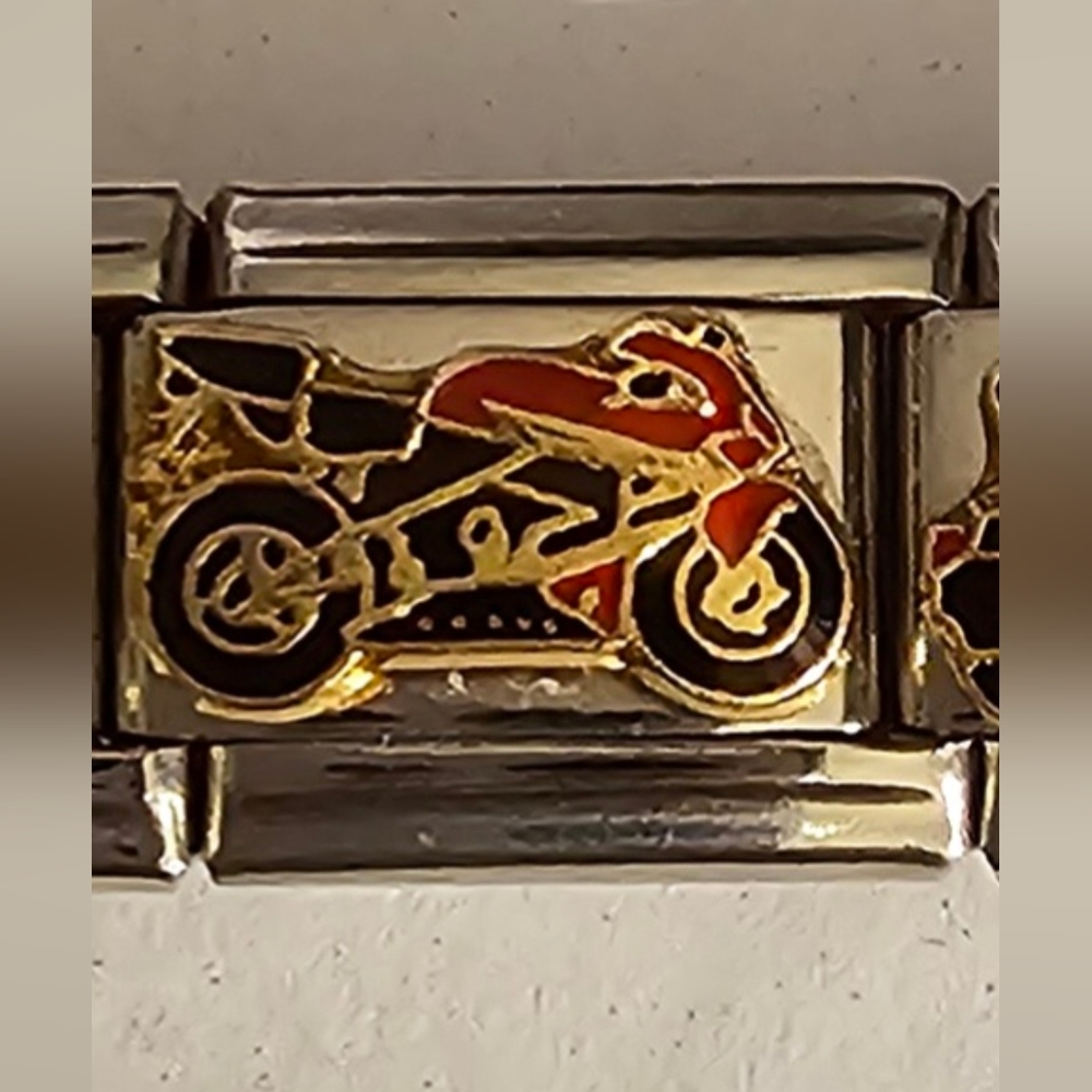 Black and Red motorcycle,  Black Motorcycle Italian Char…